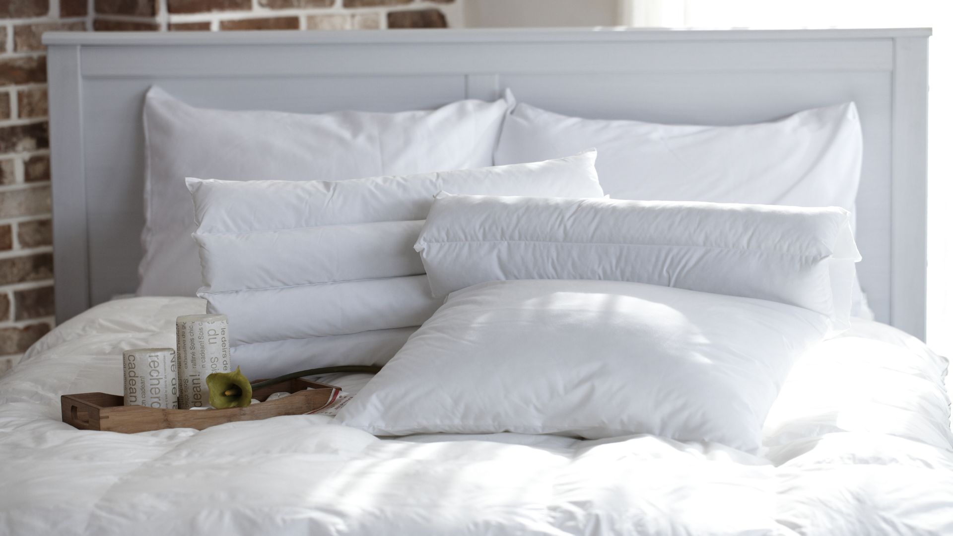 pillows and bedding
